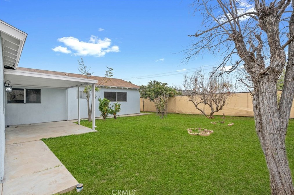 6322 Leyburn Pl, Riverside CA  92509-5763 exterior