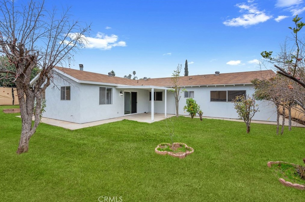 6322 Leyburn Pl, Riverside CA  92509-5763 exterior