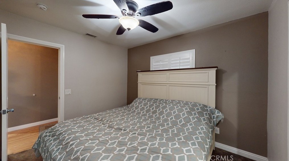 10039 Primrose Dr, Riverside CA  92503-4277 exterior
