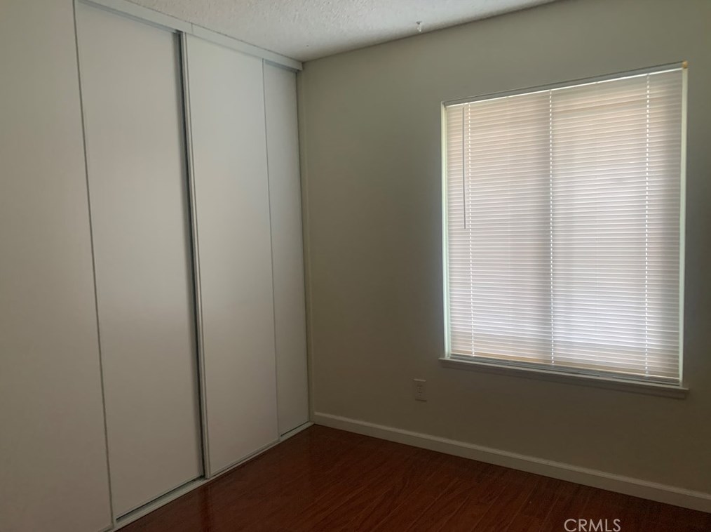 9817 Blanchard Ave, Fontana CA  92335-5815 exterior