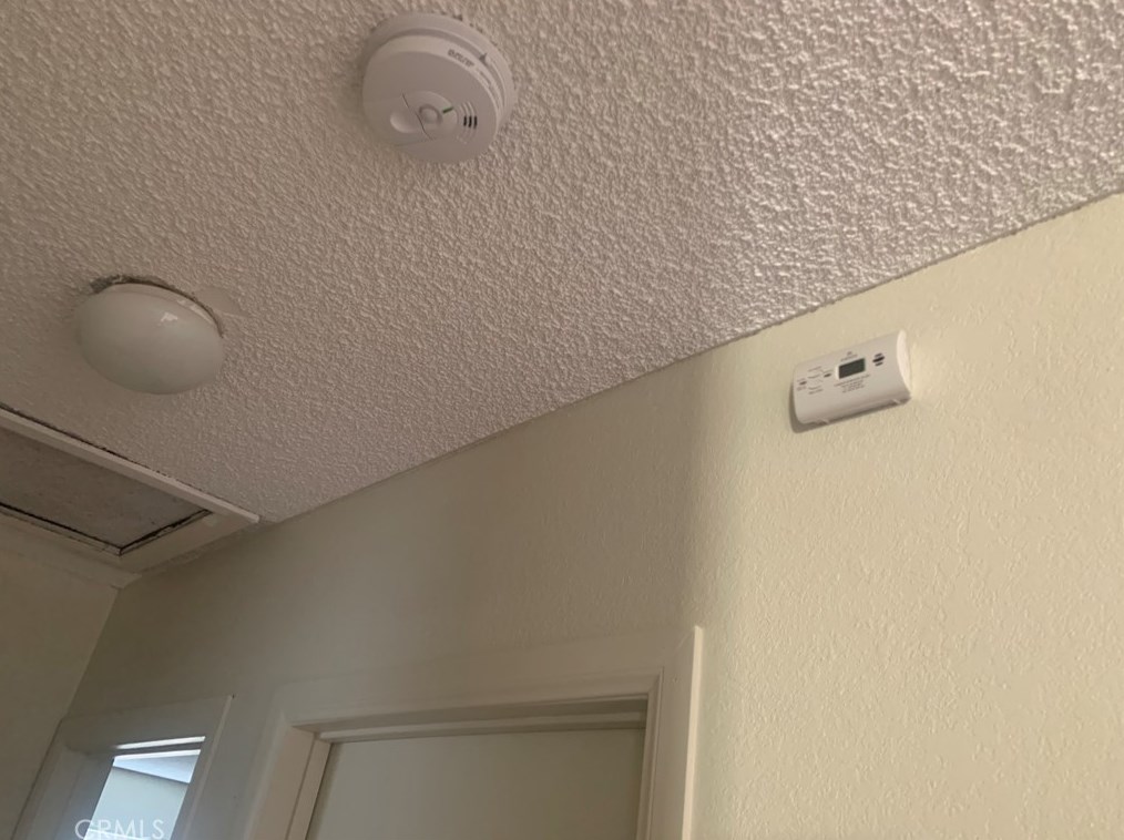 9817 Blanchard Ave, Fontana CA  92335-5815 exterior