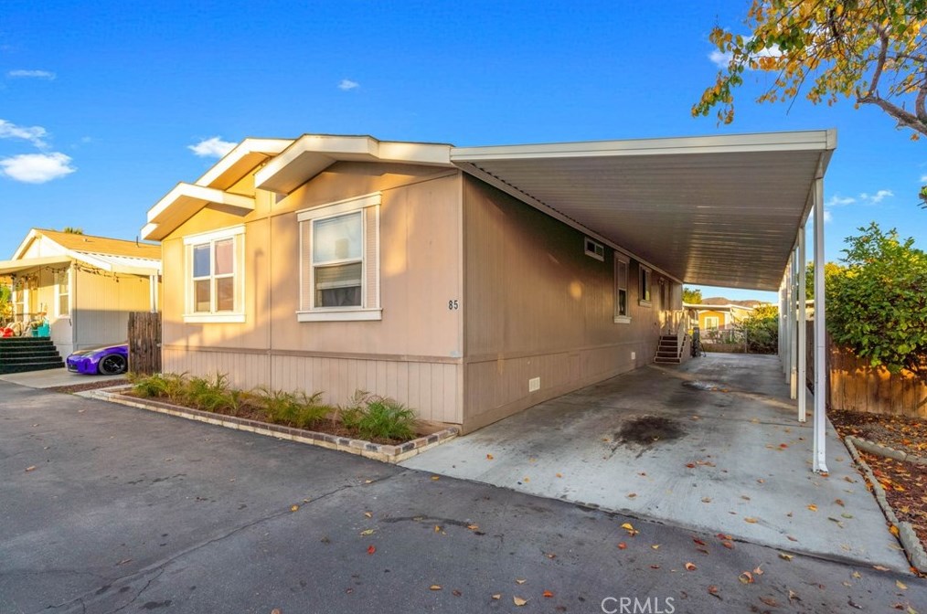25350 Santiago Dr #85, Moreno Valley, CA 92551