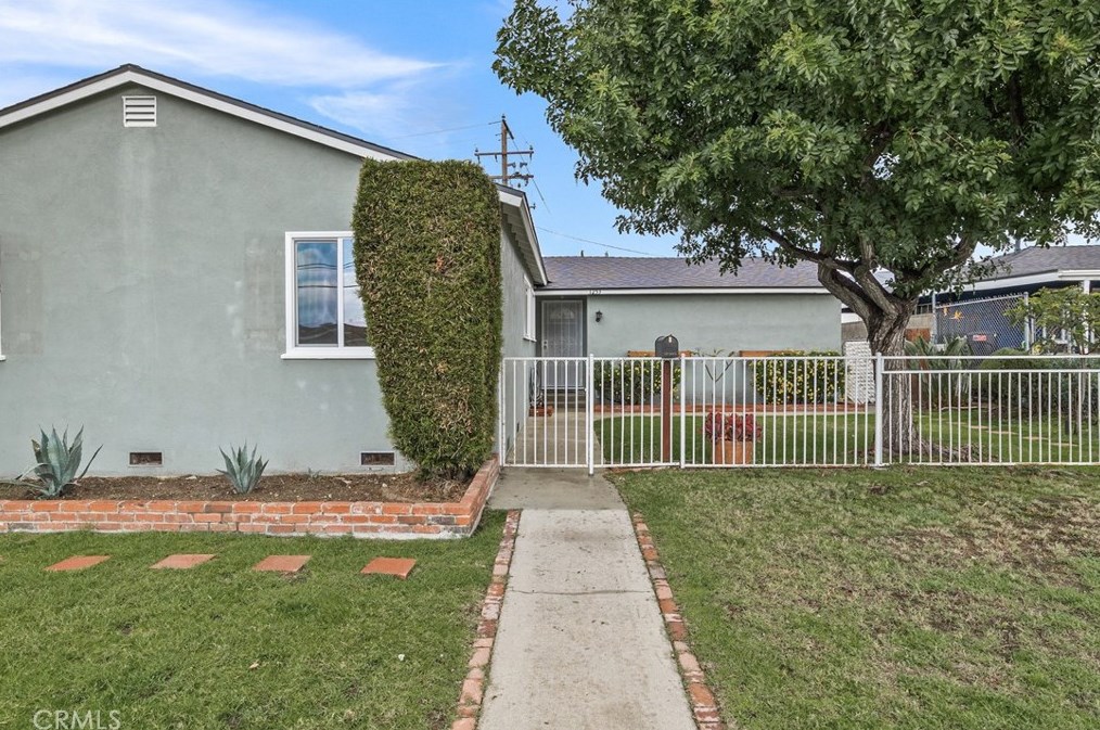 1253 Gladstone St, Glendora CA  91740-5326 exterior