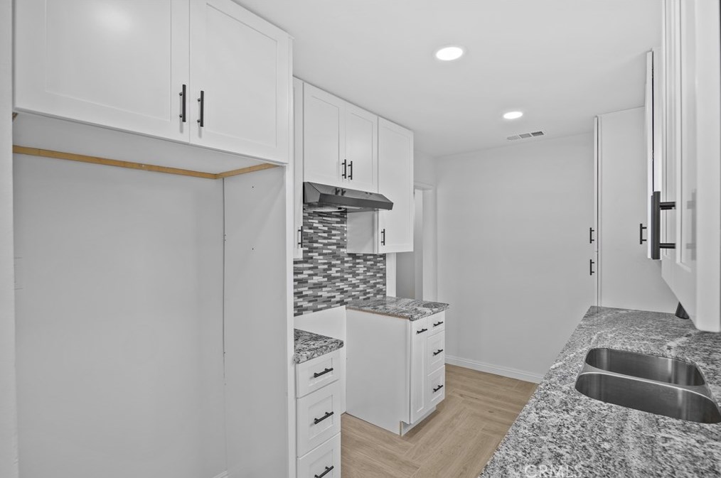 1253 Gladstone St, Glendora CA  91740-5326 exterior