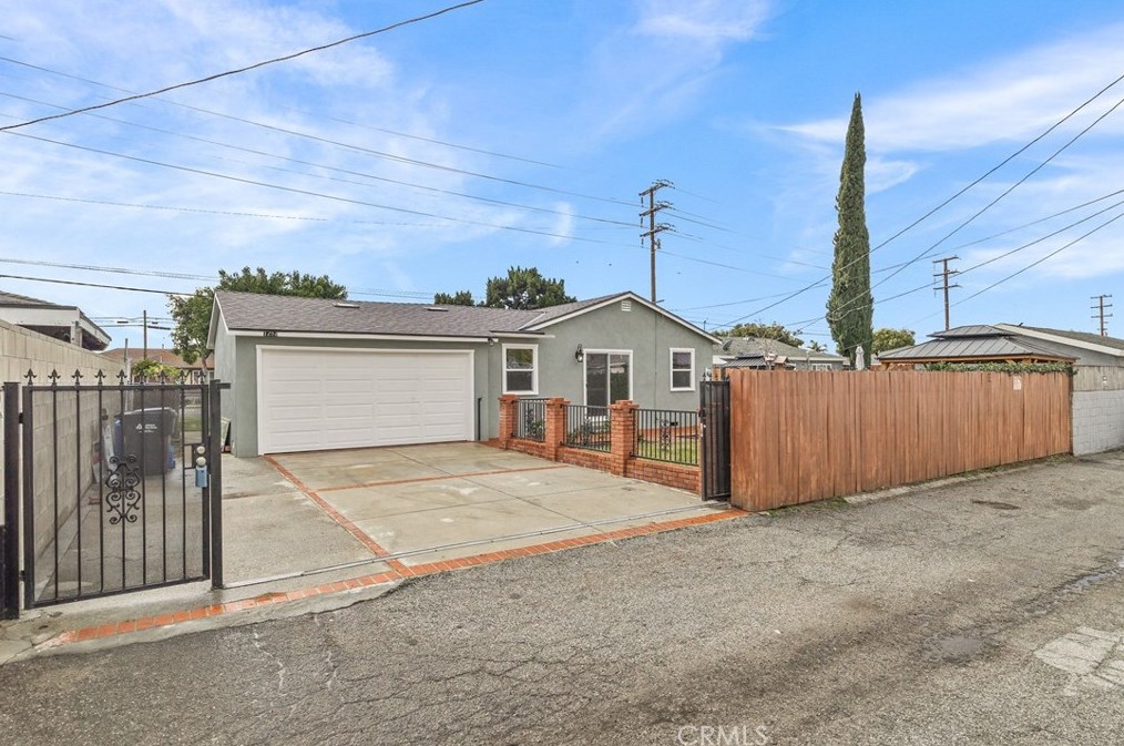 1253 Gladstone St, Glendora CA  91740-5326 exterior