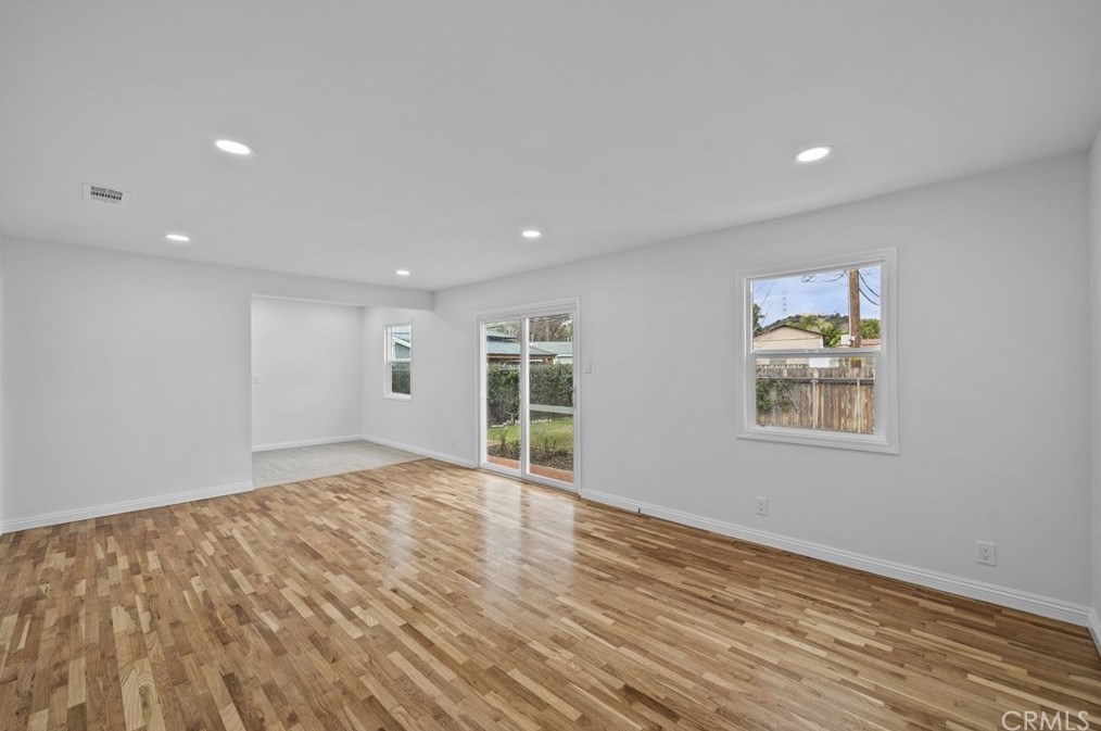 1253 Gladstone St, Glendora CA  91740-5326 exterior