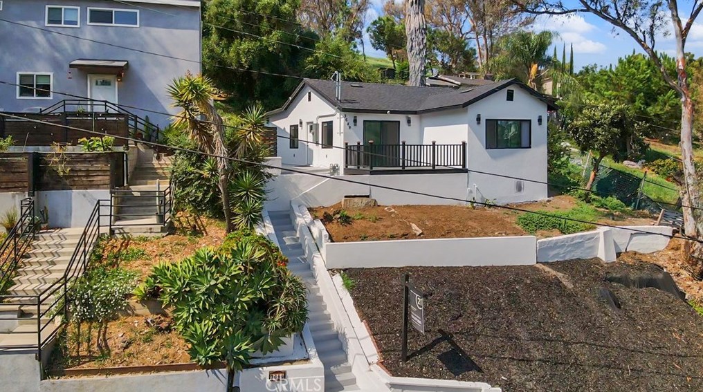 3649 Mckenzie Ave, Los Angeles CA  90032-1423 exterior