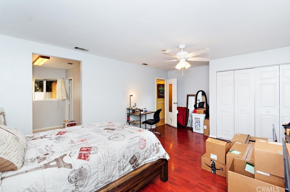 1375 Michigan Ave, Beaumont CA  92223-1726 exterior