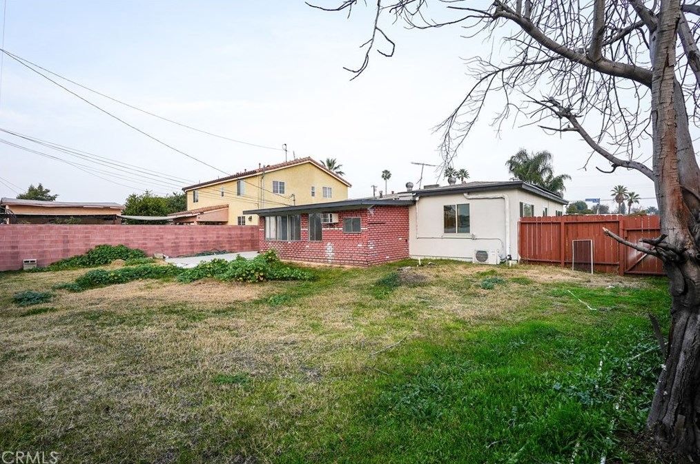 4403 Eastbury Ave, Covina CA  91722-3215 exterior