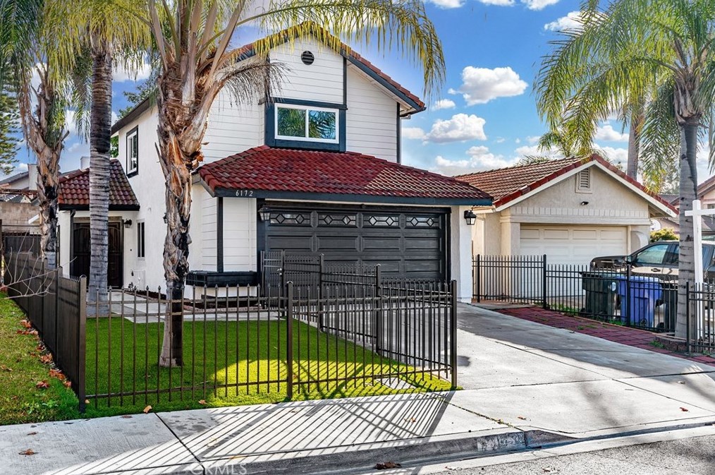 6172 Darcee Dr, Riverside, CA 92509