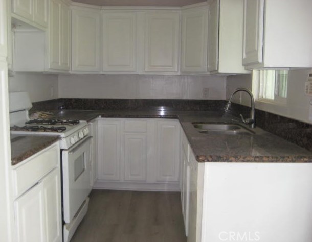 2275 Ramona Ave, San Bernardino CA  92411-1239 exterior