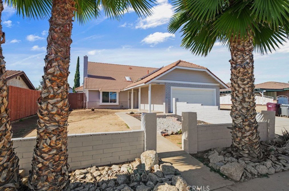 12765 Shadybend Dr, Moreno Valley, CA 92553-5992