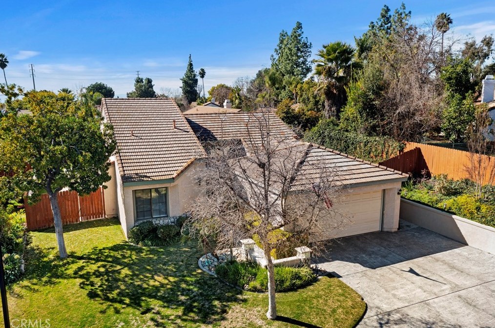 1244 Creekside Ct, Upland CA  91784-7934 exterior