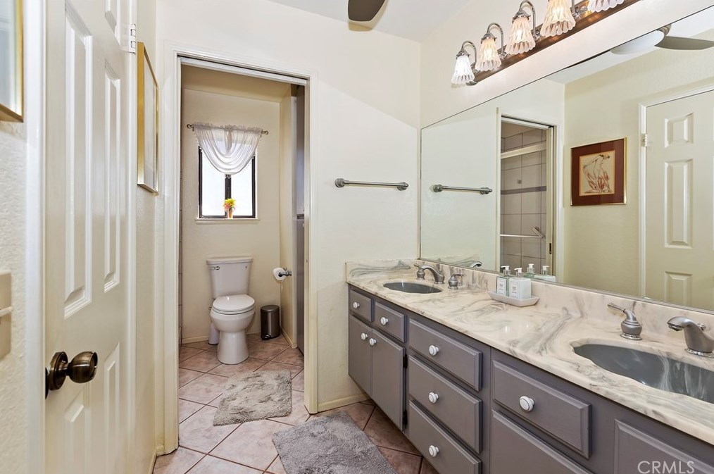 1244 Creekside Ct, Upland CA  91784-7934 exterior