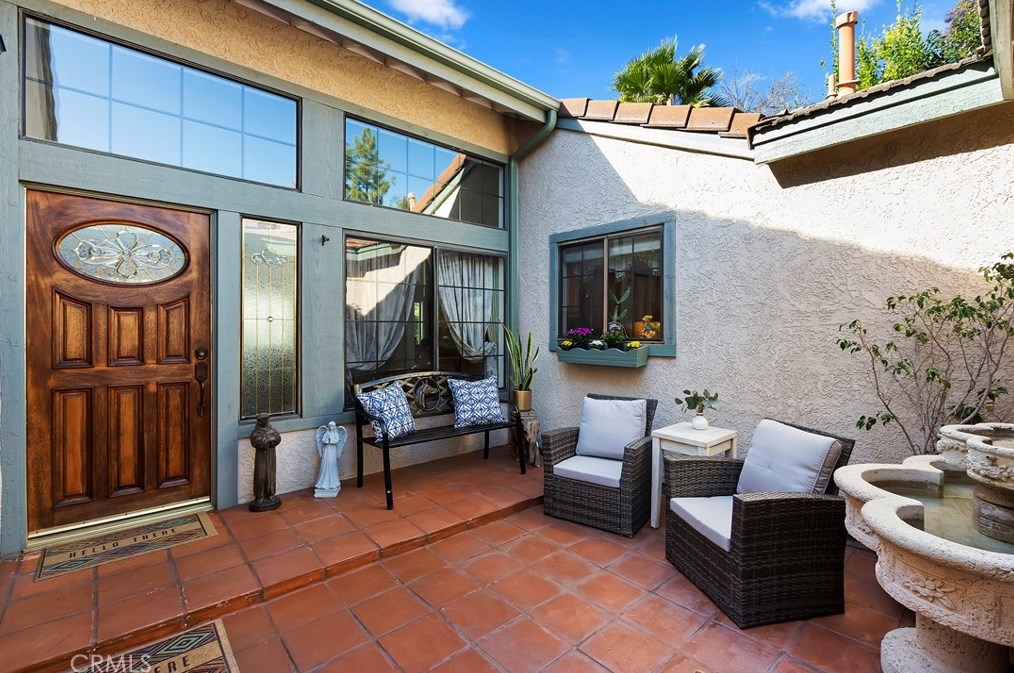 1244 Creekside Ct, Upland CA  91784-7934 exterior