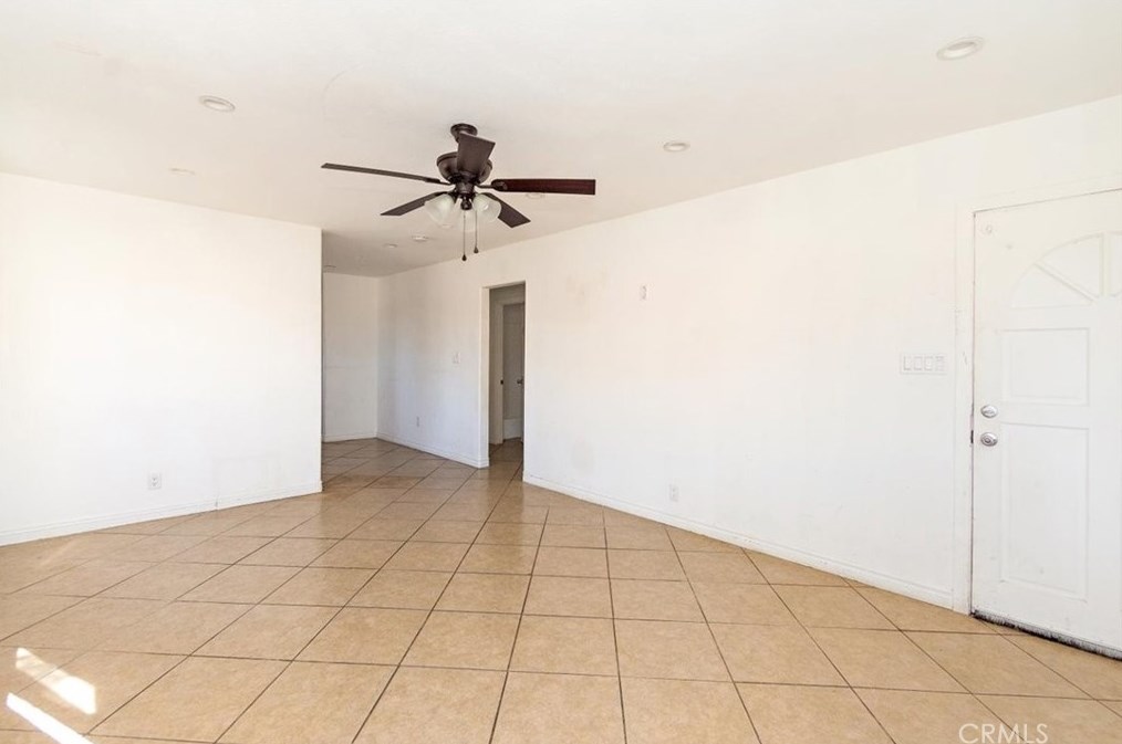 314 91st St, Los Angeles CA  90003-3805 exterior
