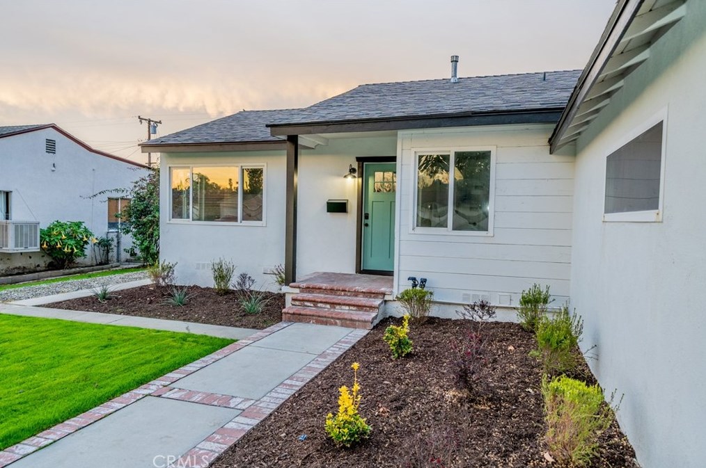 3948 Conejo Dr, San Bernardino CA  92404-1943 exterior