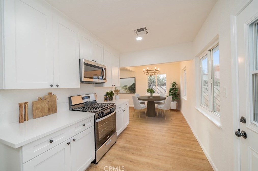 3948 Conejo Dr, San Bernardino CA  92404-1943 exterior