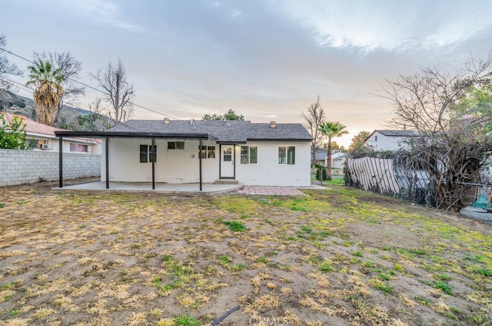 3948 Conejo Dr, San Bernardino CA  92404-1943 exterior