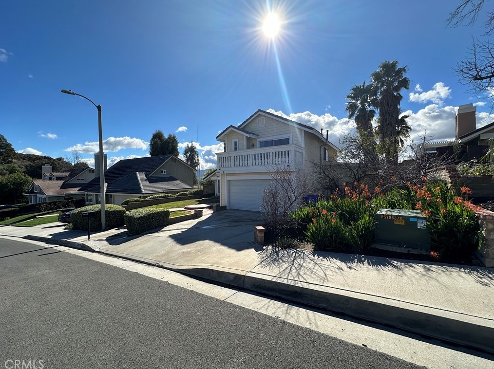 20018 Kent Ln, Santa Clarita, CA 91351