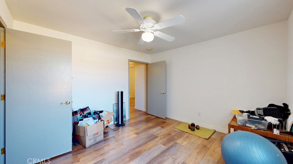 19939 Sahale Rd, Apple Valley CA  92307-7204 exterior