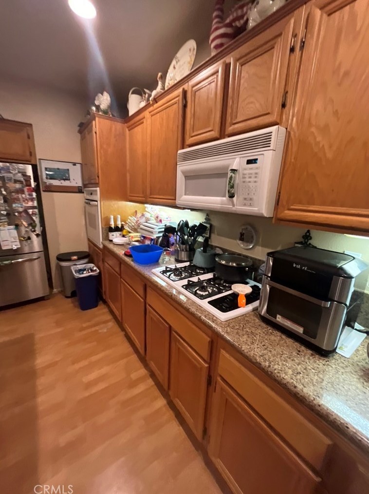 14785 Georgia Ct, Fontana, CA 92336