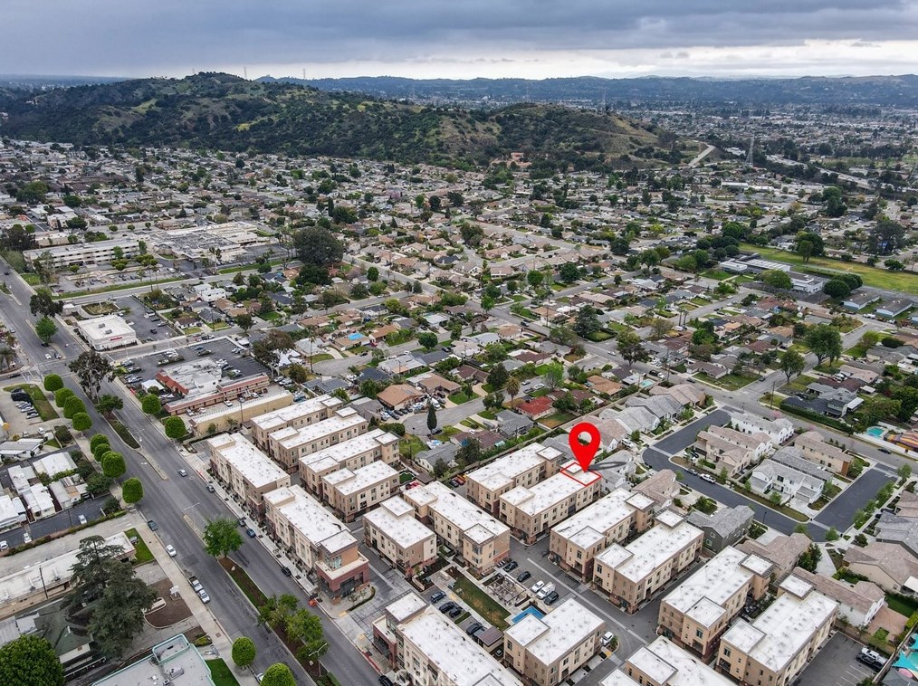 422 Route 66, Glendora CA  91740-4359 exterior