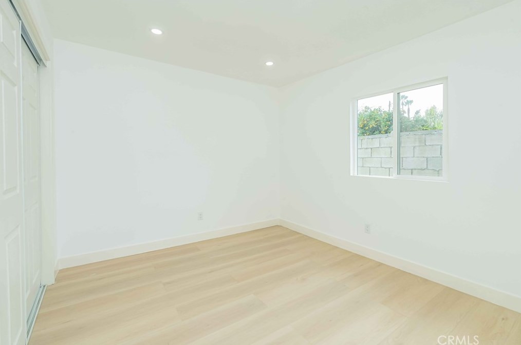 200 Phillips St, Ontario CA  91762-5141 exterior