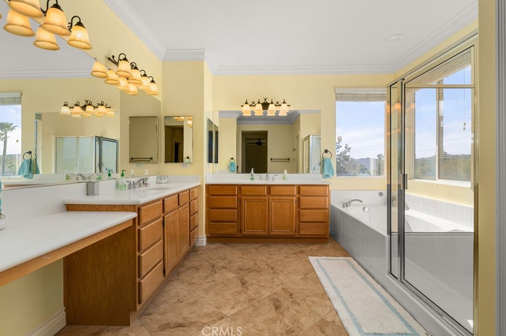 35381 Perla Pl, Wildomar CA  92595-7823 exterior