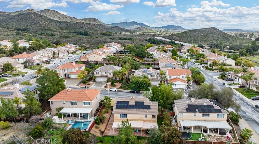 35381 Perla Pl, Wildomar CA  92595-7823 exterior