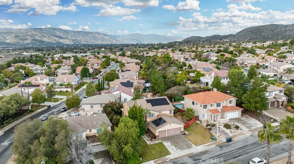 35381 Perla Pl, Wildomar CA  92595-7823 exterior