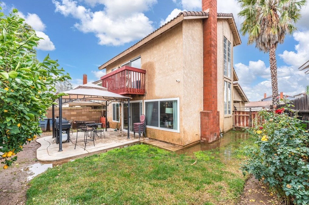 11840 Honey Holw, Moreno Valley CA  92557-6106 exterior