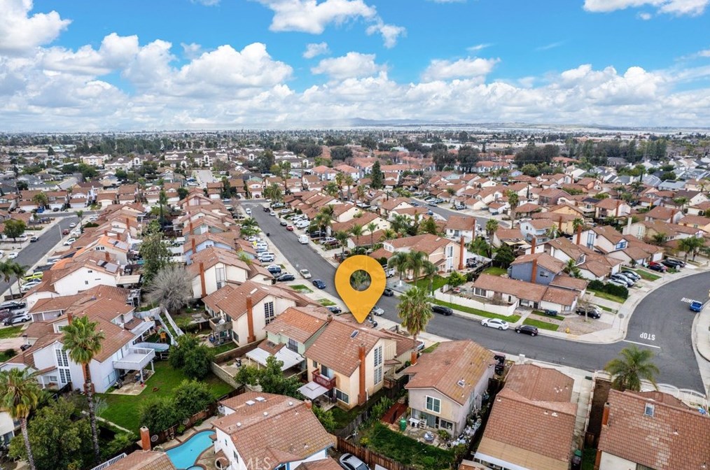 11840 Honey Holw, Moreno Valley CA  92557-6106 exterior