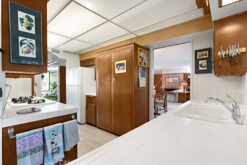 1845 Antioch Rd, Claremont CA  91711-2767 exterior