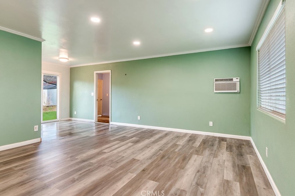 17430 Bromley Ave, Lake Elsinore, CA 92530