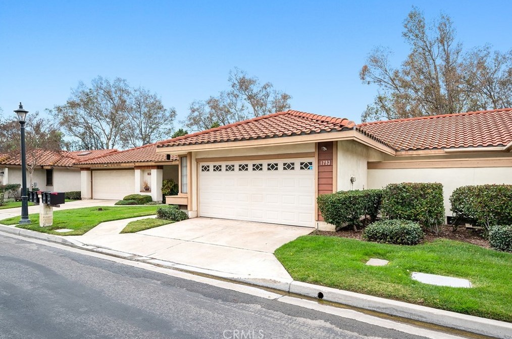 1793 Alicante St, Pomona, CA 91768-4111