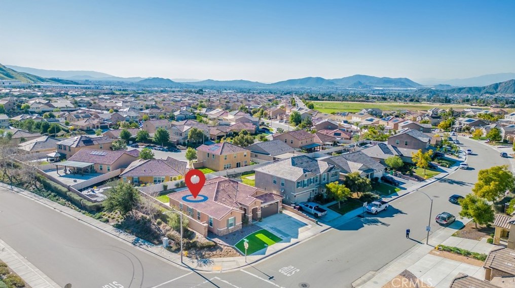 20715 Spring St, Riverside CA  92507 exterior