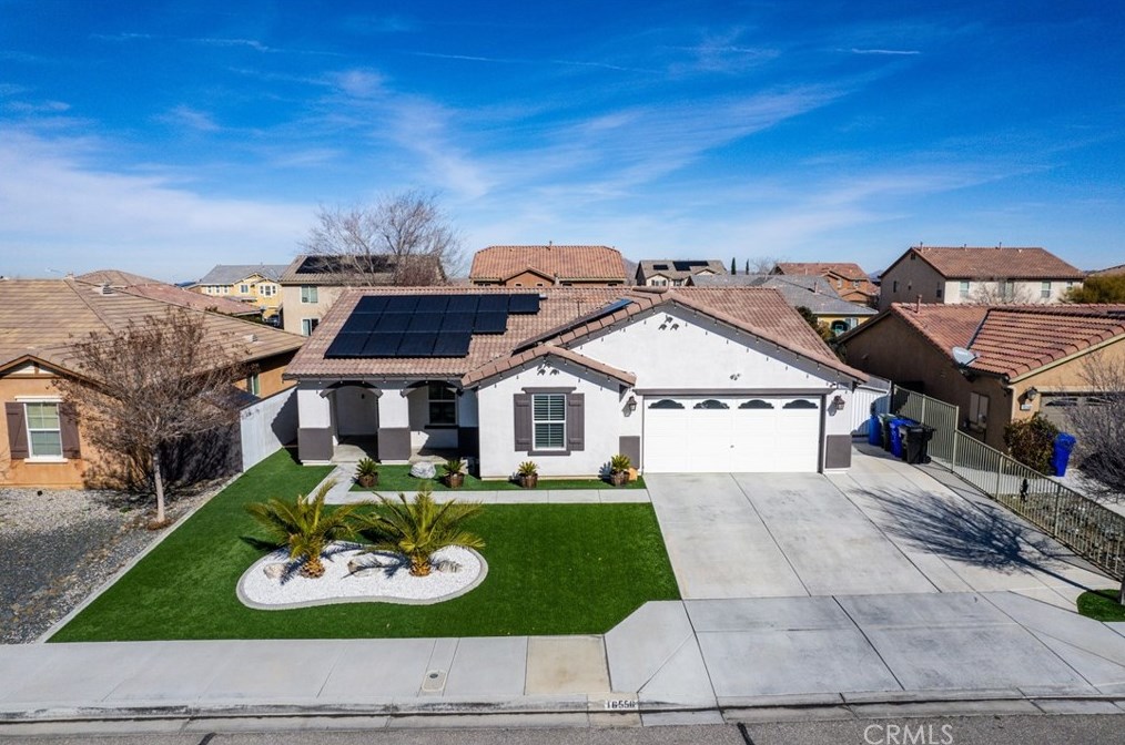 16556 Don Quijote Ln, Victorville, CA 92395-7817