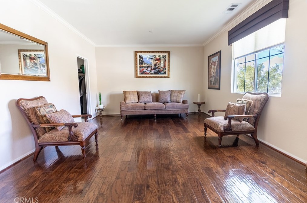 16657 Golden Bluff Loop, Riverside CA  92503-0244 exterior