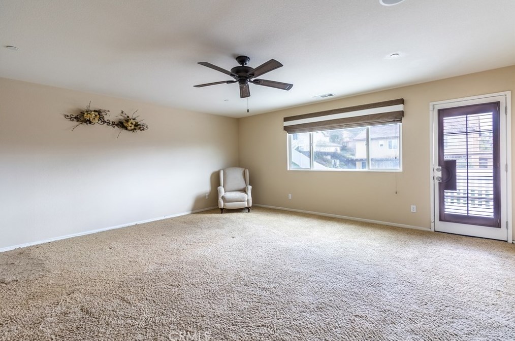 16657 Golden Bluff Loop, Riverside CA  92503-0244 exterior