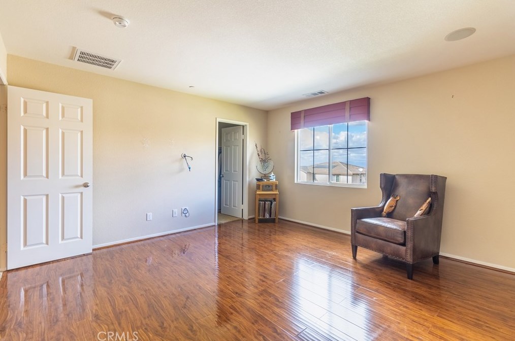 16657 Golden Bluff Loop, Riverside CA  92503-0244 exterior