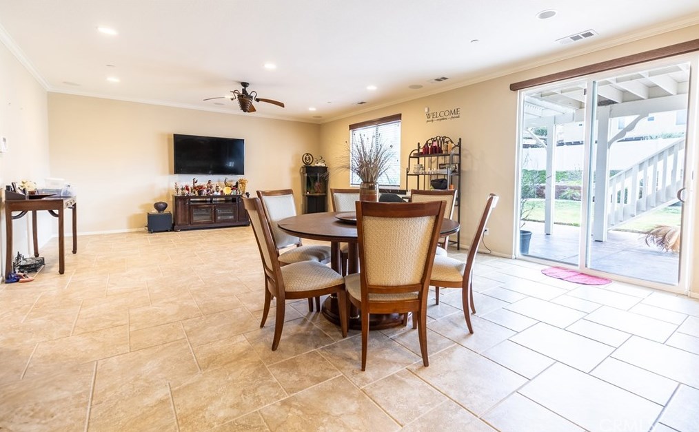 16657 Golden Bluff Loop, Riverside CA  92503-0244 exterior