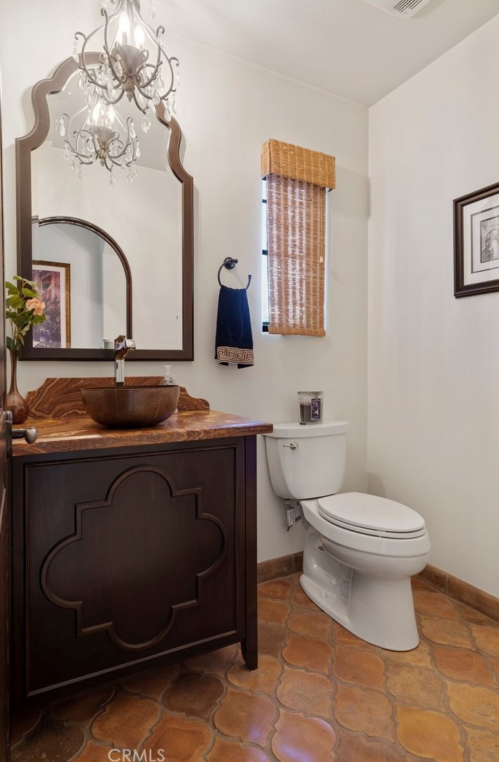 734 Calabria Dr, Glendora CA  91741-2202 exterior