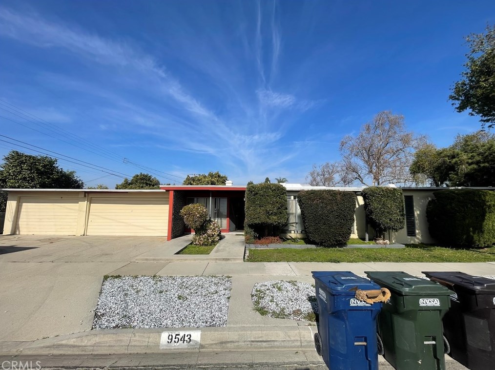 9543 La Docena Ln, Pico Rivera, CA 90660