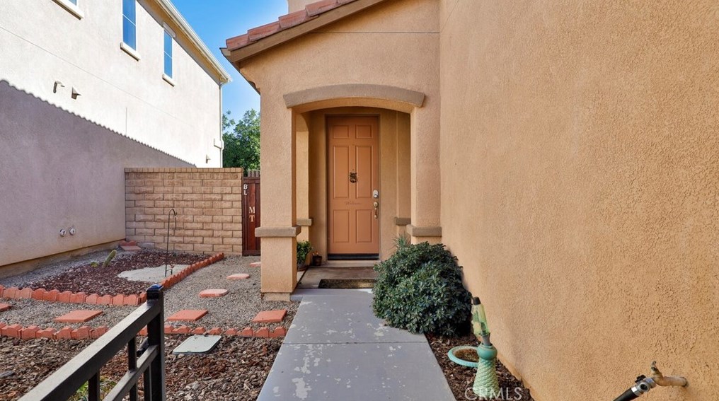12906 Cobblestone Ln, Moreno Valley, CA 92555-4510