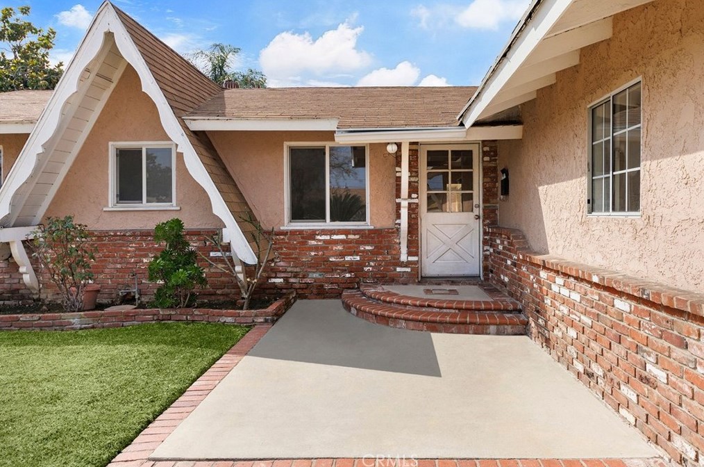 2200 W Doublegrove St, West Covina, CA 91790