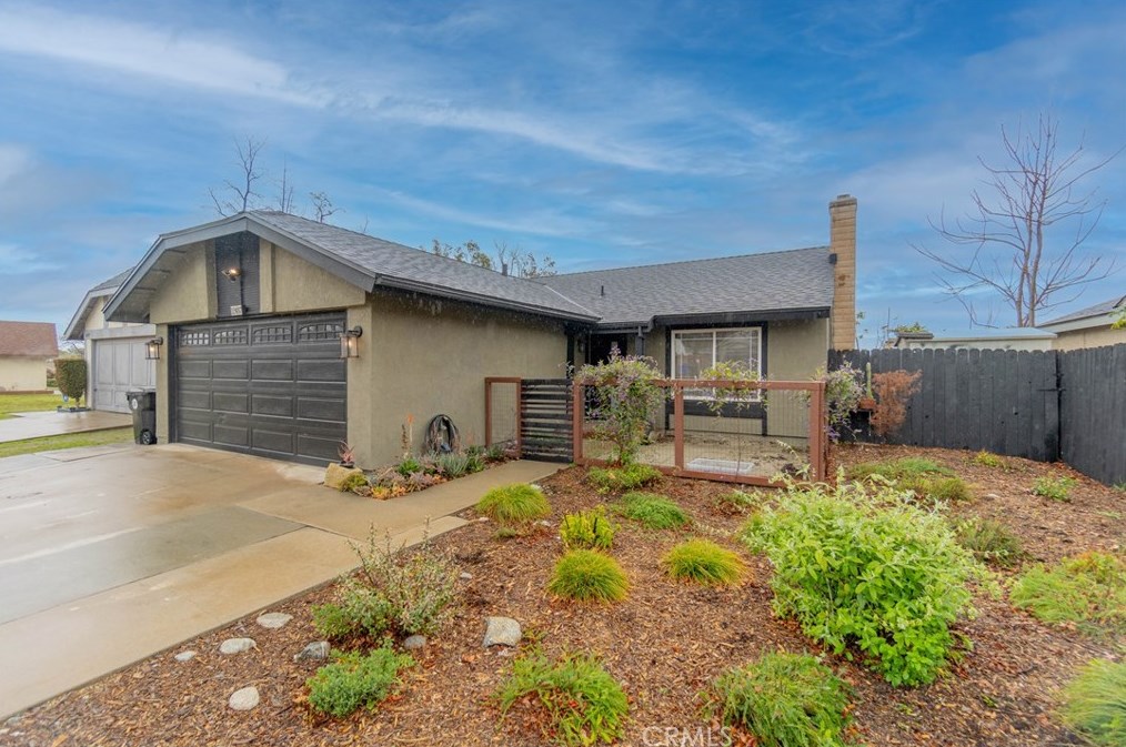 12487 Tamarisk Dr, Rancho Cucamonga, CA 91739-1943