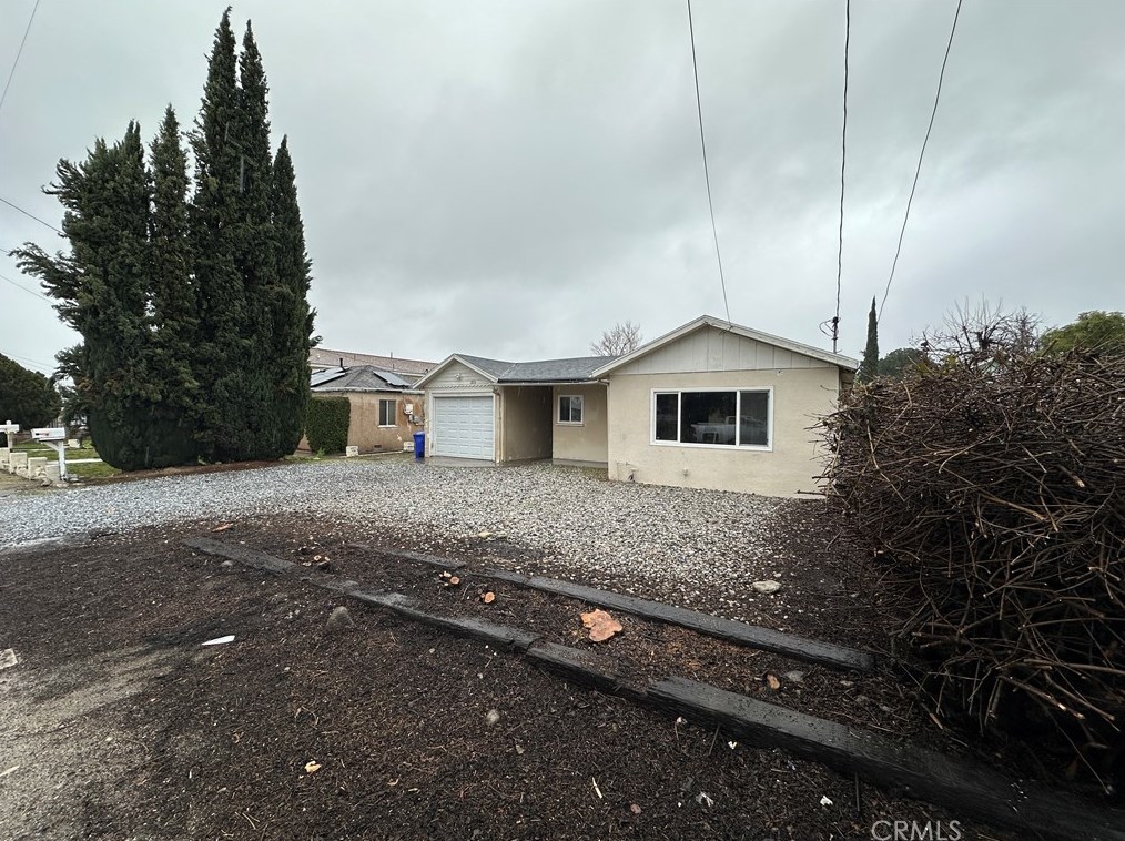 1815 Capri Ave, Mountain Home Village, CA 92359