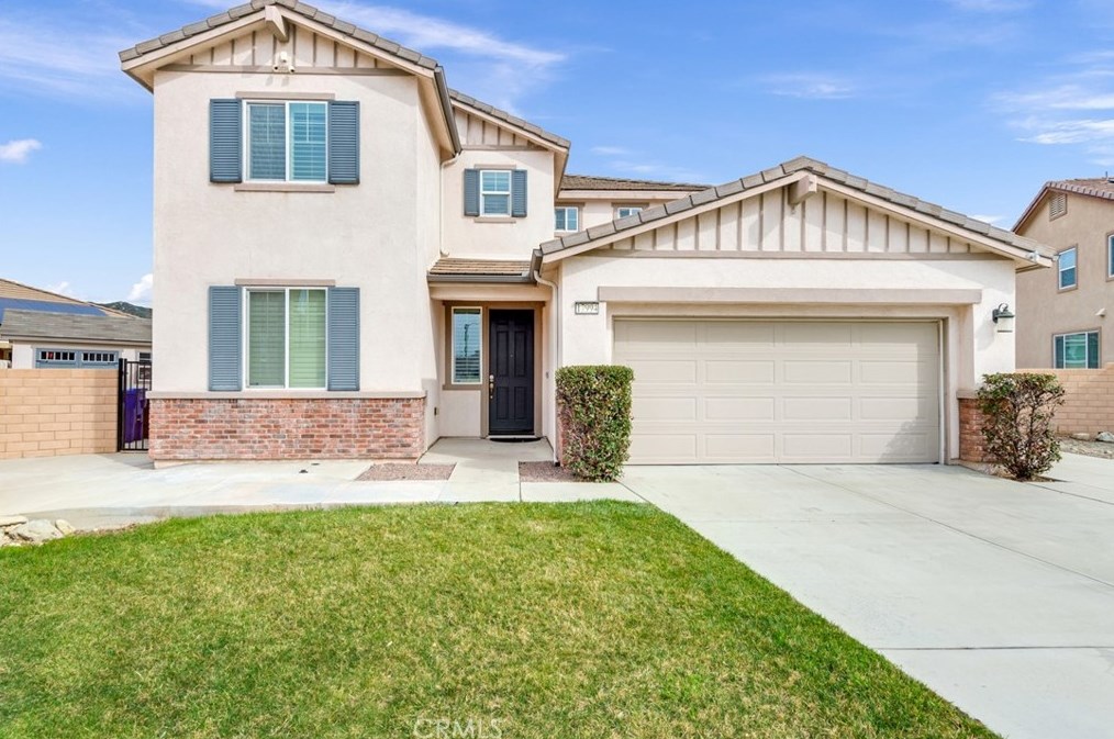 17994 Lacebark Ct, San Bernardino, CA 92407