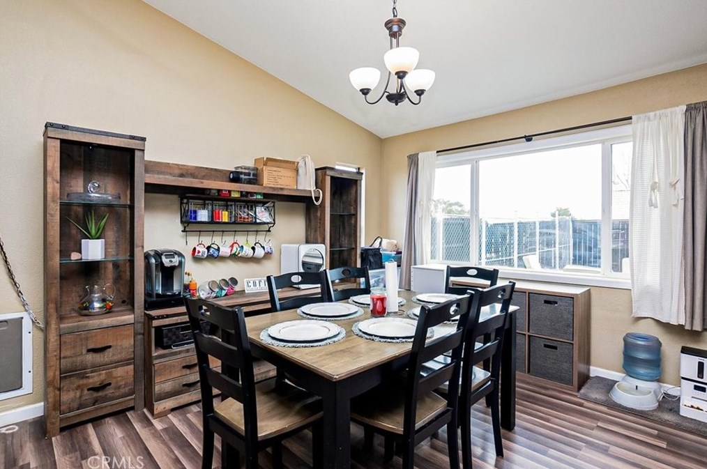 12489 Petaluma Rd, Victorville CA  92392-7607 exterior